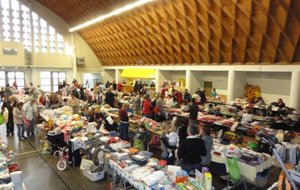 Vide grenier puericulture 2011