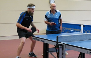 Jerôme DARRAS (796) et Michel DUBOIS (828) face à Abbeville ACTT lors de la seconde journée de phase 1 en Départementale 1 ( Défaite 11 à 7).